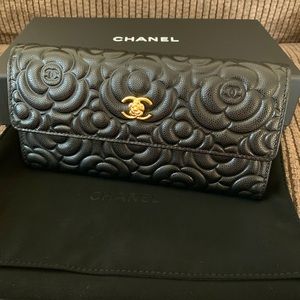 Chanel classic long wallet